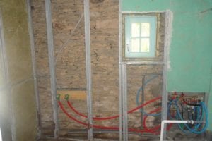 Bathroom Stripping - Find Me A Cottage in France