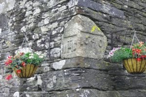 Date Stone - Holiday Homes Cottages France